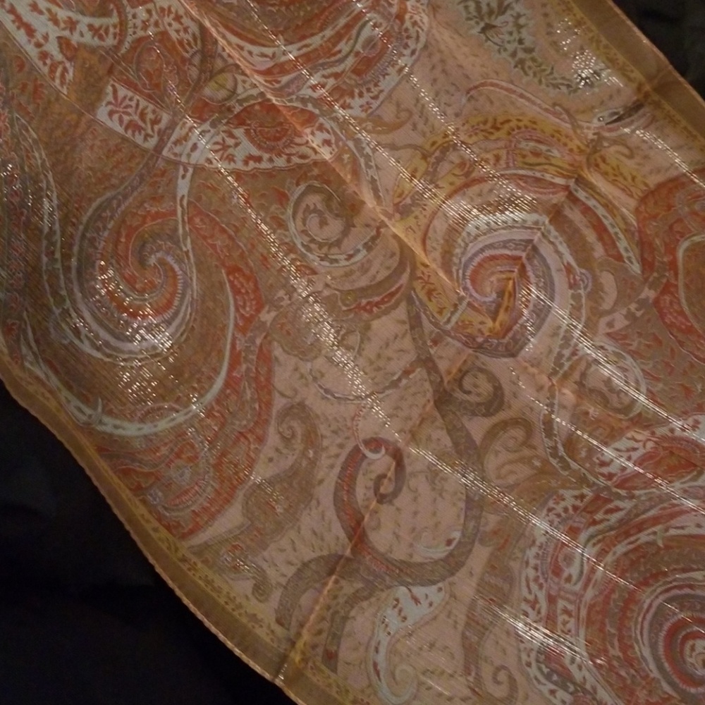 Stunning Scarf from The Metropolitan Museum of Art